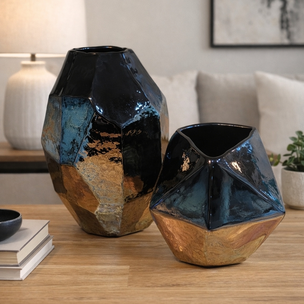 Vases Geometric Iredescent Faceted Luster Vases. Onyx Pearlistic Sheen
